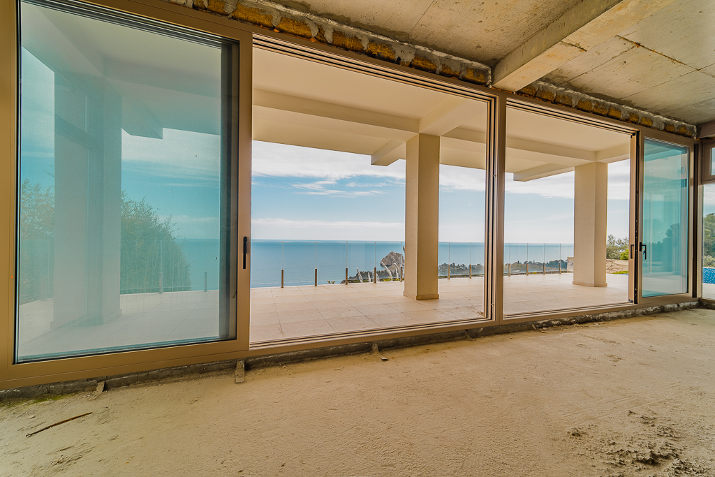 Gurzuf Villas 20220407-133