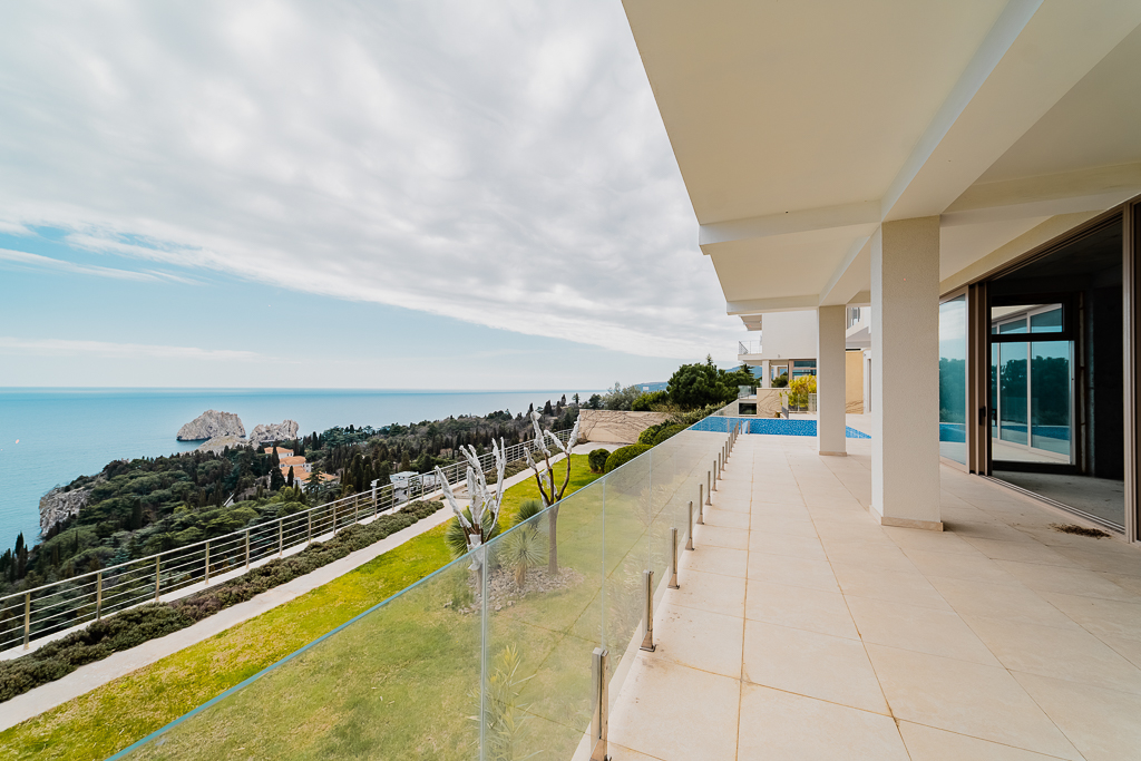 Gurzuf Villas 20220407-135