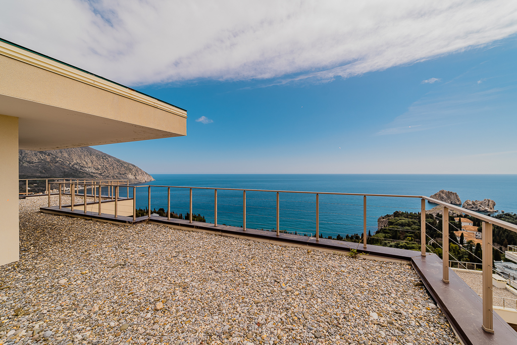 Gurzuf Villas 20220407-174