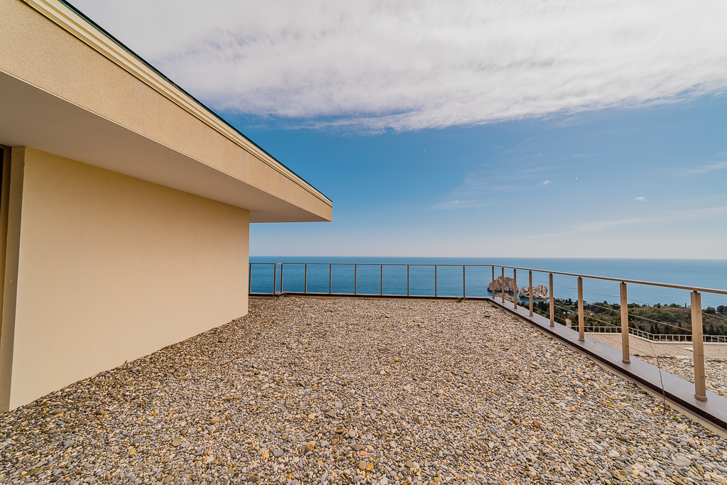 Gurzuf Villas 20220407-175